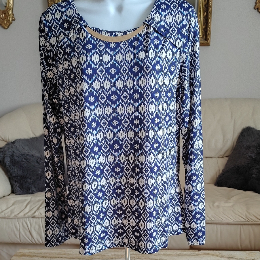 Russell Kemp Navy and White Geometric Long Sleeve Top
